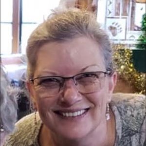 Meet your Posher, Deanna